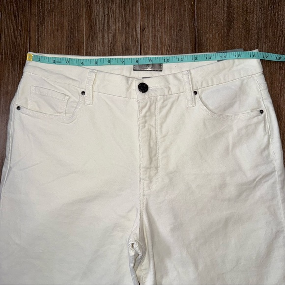 KUT FROM THE KLOTH meg high rise fab ab raw hem denim jeans in optic white - Picture 4 of 14